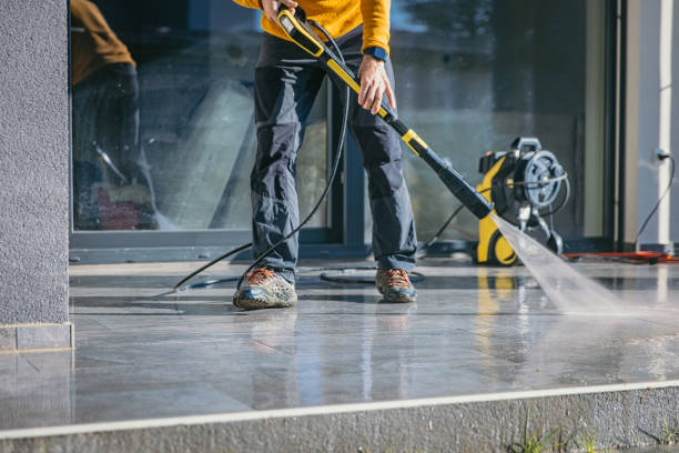 Best Pool Deck Cleaning  in South Dos Palos, CA